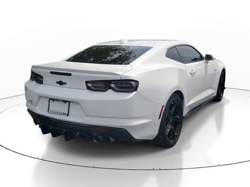 Used 2022 Chevrolet Camaro LT w/ RS Package RWD image 6