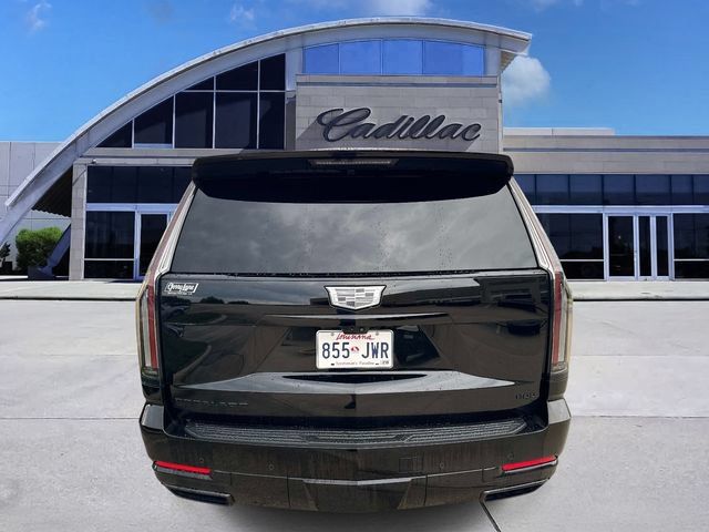Used 2026 Cadillac Escalade ESV Platinum Sport AWD/4WD image 5