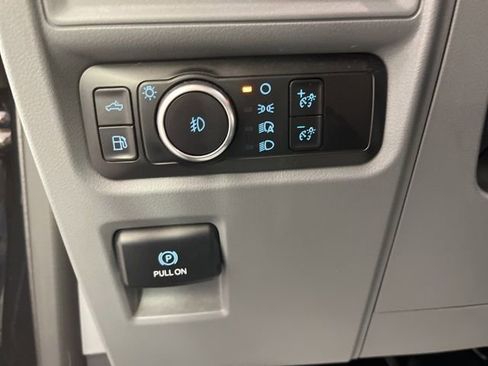 Used 2024 Ford F150 XLT w/ Mobile Office Package image 33
