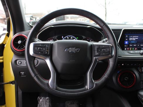 Used 2022 Chevrolet Blazer RS w/ Enhanced Convenience Package image 11