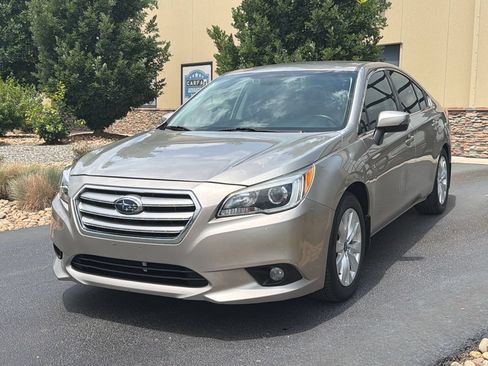 Used 2016 Subaru Legacy 2.5i Premium AWD/4WD image 11