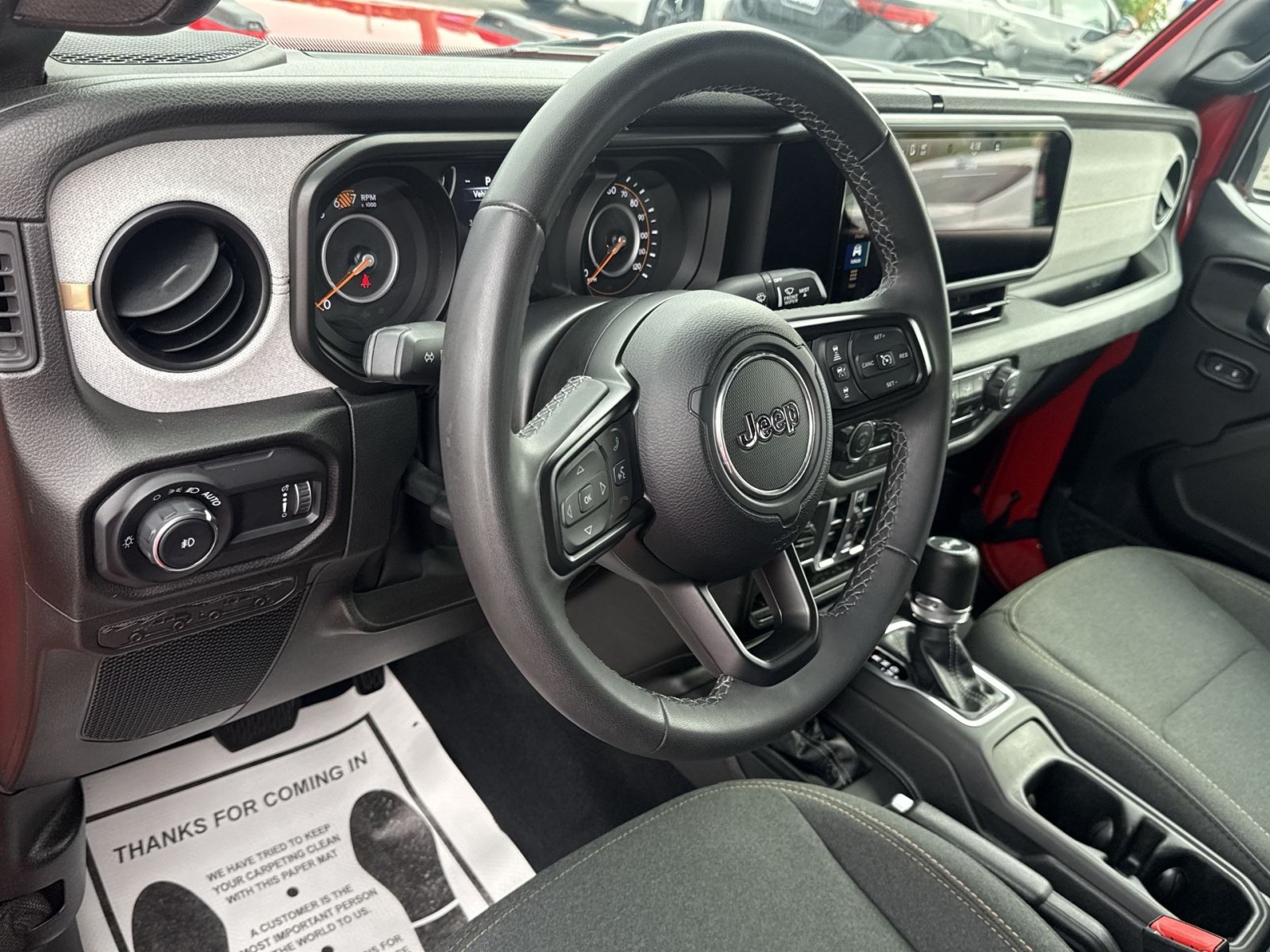 Used 2025 Jeep Wrangler Unlimited Sport AWD/4WD image 16