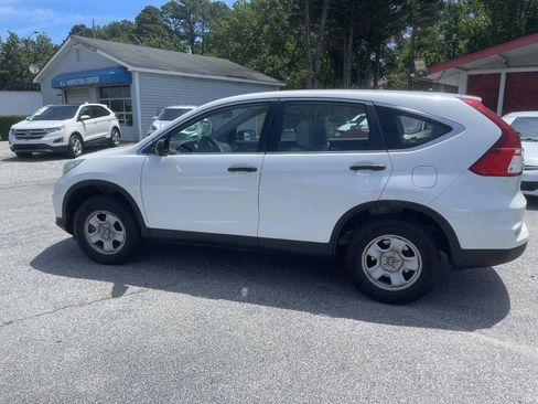 Used 2016 Honda CR-V LX image 6