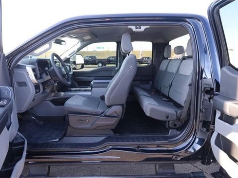 Certified 2023 Ford F250 XLT w/ FX4 Off-Road Package image 10