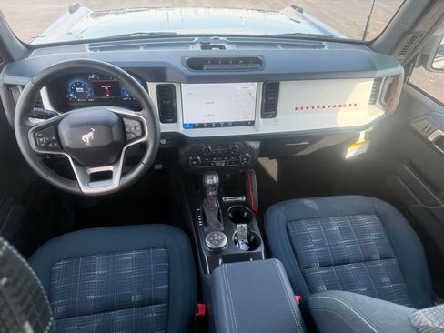 New 2025 Ford Bronco Heritage Edition AWD/4WD image 33
