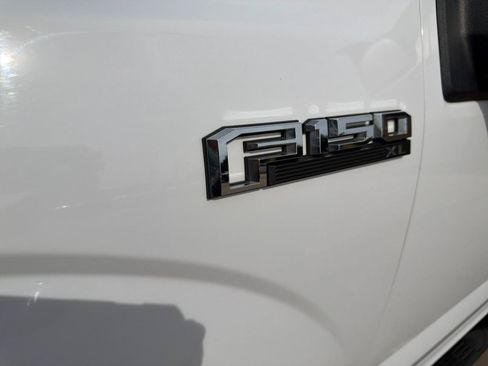 Used 2018 Ford F150 XL w/ Equipment Group 101A Mid AWD/4WD image 40