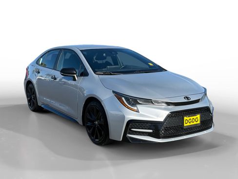 Used 2021 Toyota Corolla SE image 7