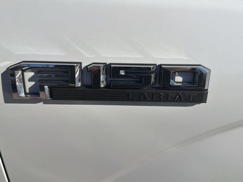 Used 2019 Ford F150 Lariat w/ Equipment Group 501A Mid image 36
