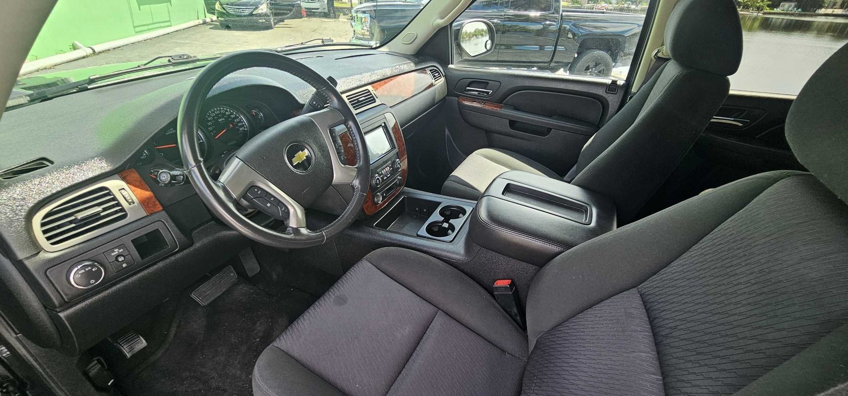 Used 2012 Chevrolet Avalanche LS RWD image 18