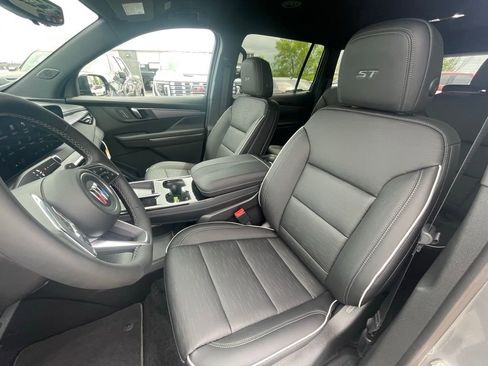 New 2026 Buick Enclave Sport Touring w/ Power Package FWD image 20