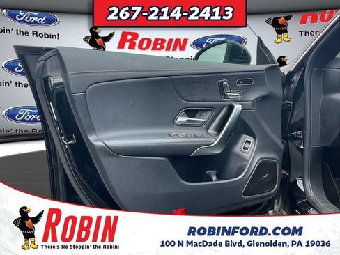 Used 2021 Mercedes-Benz CLA 250 4MATIC image 21
