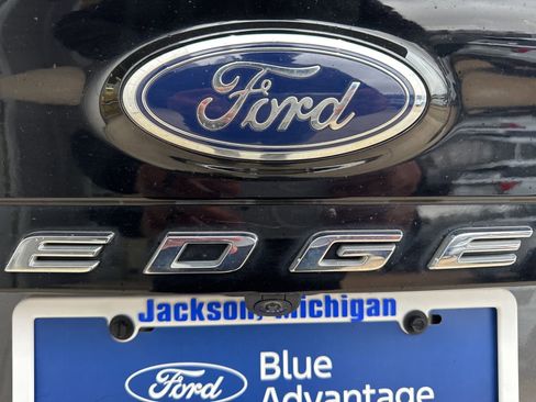 Certified 2023 Ford Edge SEL w/ Convenience Package image 14