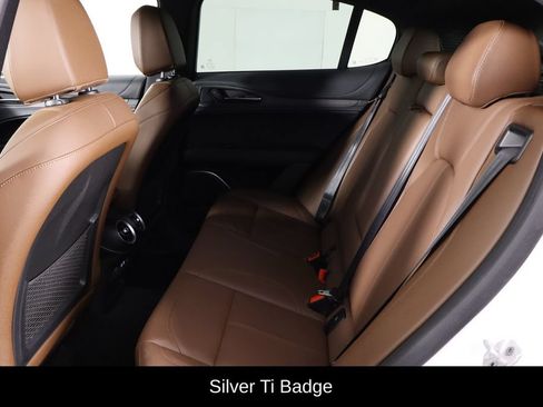 Used 2023 Alfa Romeo Stelvio Ti AWD/4WD image 16