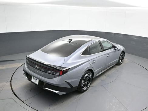 Certified 2025 Hyundai Sonata SEL image 39