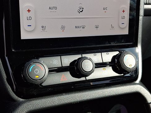 Used 2025 Ford Ranger Raptor AWD/4WD image 16