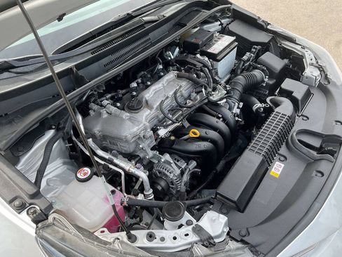 Used 2021 Toyota Corolla LE FWD image 57