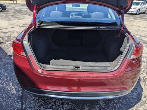 Used 2015 Chrysler 200 Limited FWD image 19