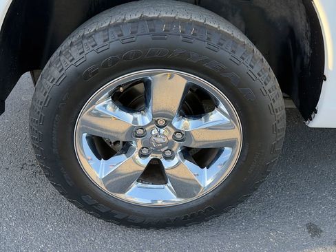 Used 2017 RAM 1500 Big Horn image 11