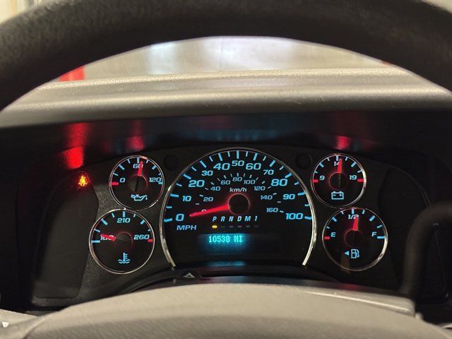 Used 2025 Chevrolet Express 2500 w/ Driver Convenience Package RWD image 24