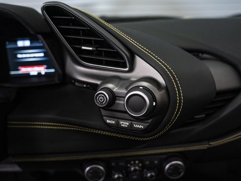 Used 2018 Ferrari 488 Spider RWD image 51