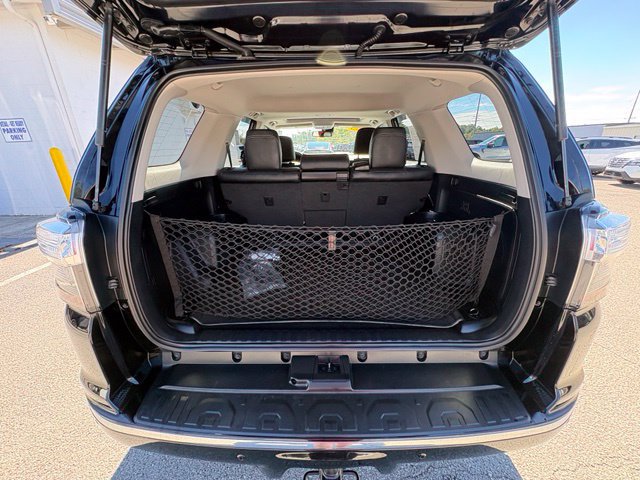 Used 2023 Toyota 4Runner Limited AWD/4WD image 34