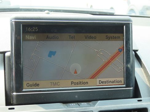 Used 2008 Mercedes-Benz C 350 Sport image 28