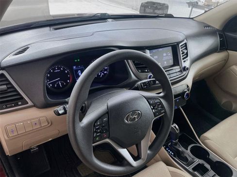 Used 2018 Hyundai Tucson SEL FWD image 12