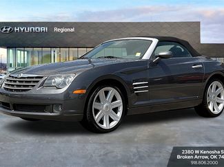 Used 2005 Chrysler Crossfire Limited image 1