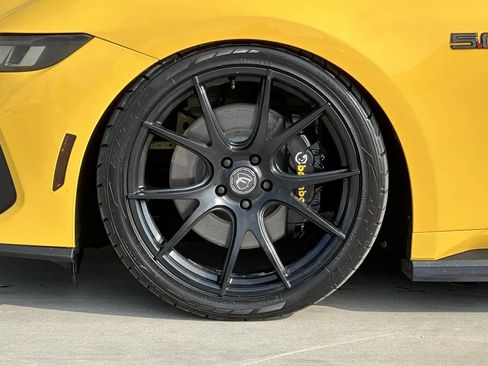 Used 2024 Ford Mustang GT Premium image 32