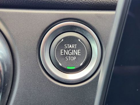Certified 2025 Chevrolet Blazer LT FWD image 21