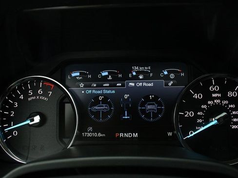 Used 2018 Ford Expedition Max Platinum image 13