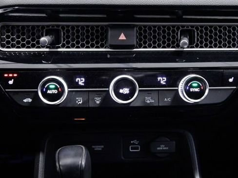 Certified 2023 Honda Civic EX image 28