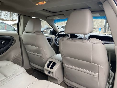 Used 2012 Ford Taurus SEL image 20