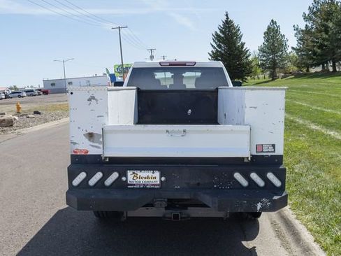 Used 2024 Chevrolet Silverado 2500 LT w/ Convenience Package AWD/4WD image 6