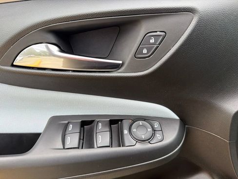 Used 2024 Buick Envista Preferred w/ Convenience I Package FWD image 12