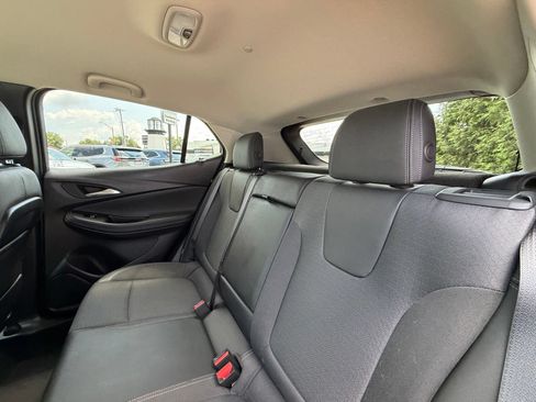 Used 2023 Buick Encore GX Select FWD image 25