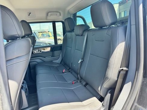 New 2025 INEOS Grenadier AWD/4WD image 10