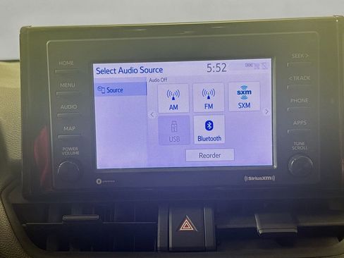 Certified 2022 Toyota RAV4 LE AWD/4WD image 17