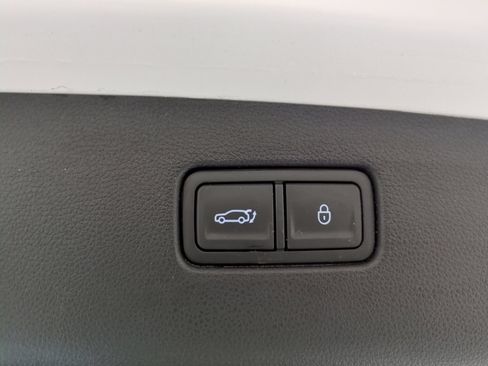 Certified 2025 Genesis GV70 3.5T Sport AWD/4WD image 13