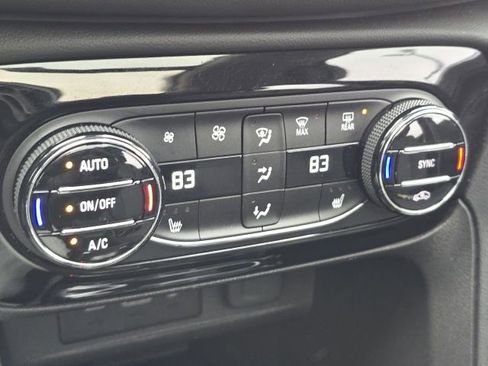 Certified 2023 Buick Encore GX Select w/ Experience Buick Package image 18