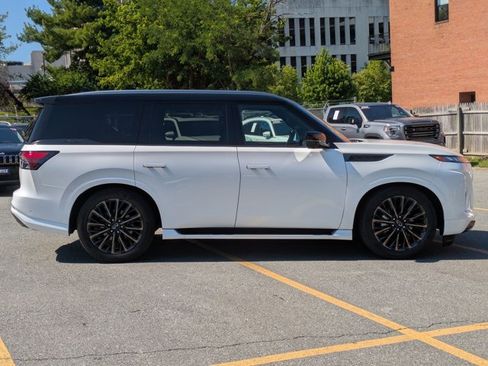 Used 2025 INFINITI QX80 Autograph AWD/4WD image 4