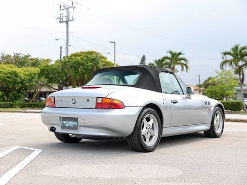 Used 1996 BMW Z3 1.9 RWD image 7