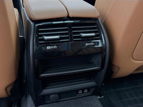 Used 2022 BMW 530i 530i w/ Convenience Package image 19