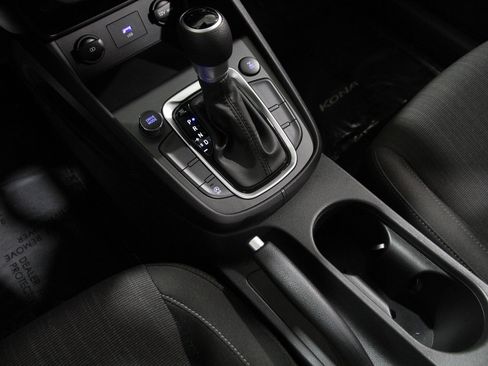 Used 2023 Hyundai Kona SEL image 14