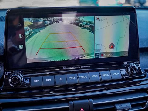 Certified 2022 Kia Seltos EX image 19