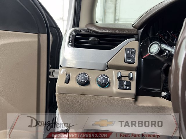 Used 2018 GMC Yukon SLT w/ HD Trailering Package AWD/4WD image 29