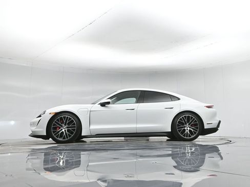 Used 2021 Porsche Taycan 4S image 51