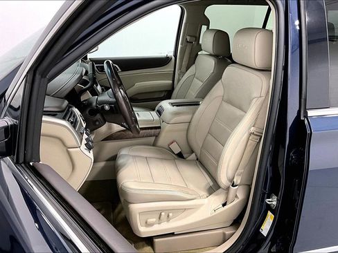 Used 2019 GMC Yukon Denali AWD/4WD image 32