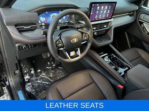 Used 2025 Ford Explorer Platinum w/ LUX Leather Package image 20