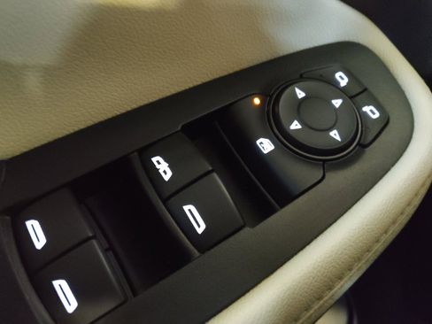 Used 2023 Buick Encore GX Select image 27